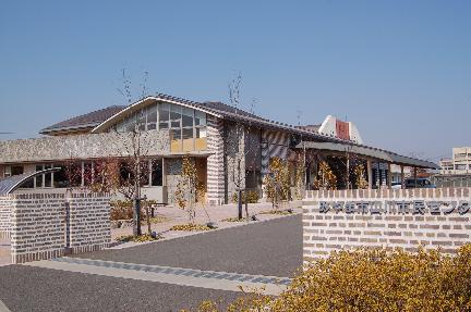 山川市民センター 外観