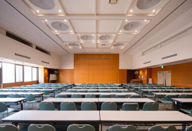松山市男女共同参画推進センター COMS 大会議室（5F）