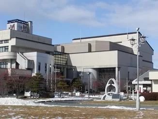 矢巾町田園ホール 外観