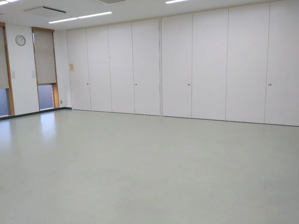 ワークファンルーム 会議室2
