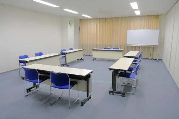 総合健康福祉センター（さざんか） 会議室