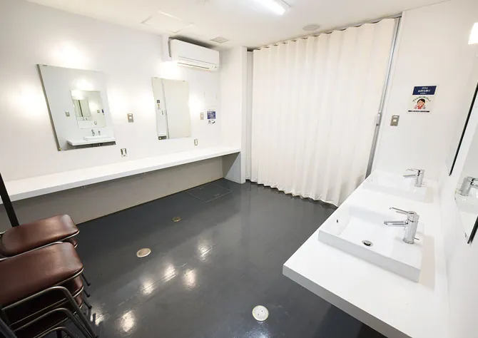 入間市産業文化センター 楽屋 画像