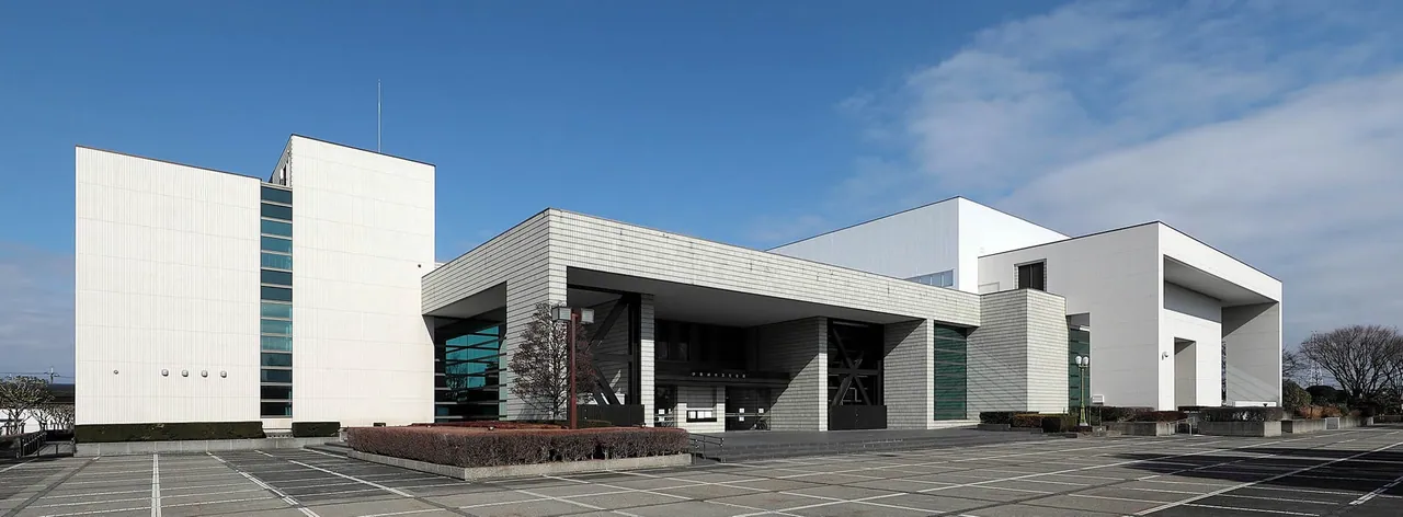 伊勢崎市あずまホール メガネのイタガキ文化ホール伊勢崎