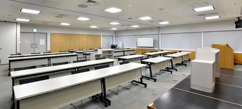 仙台市中小企業活性化センター セミナールーム1