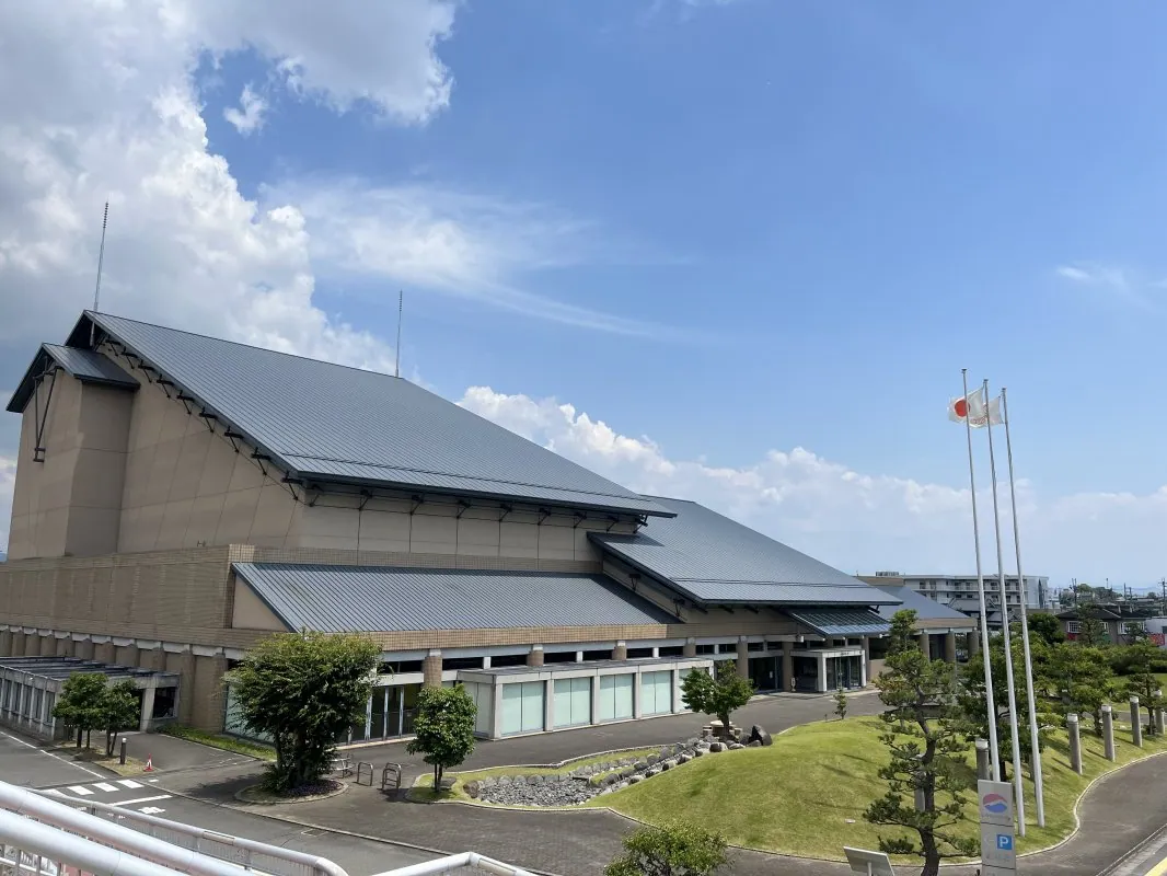 いかるがホール いかるがホールの外観
