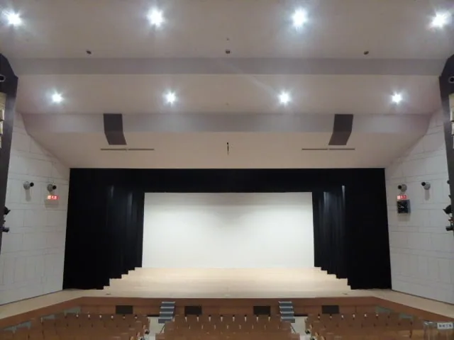 鳥取市民会館 大ホール 舞台