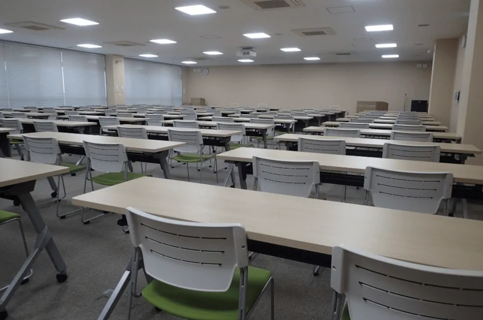 静岡県医療健康産業研究開発センター 会議室