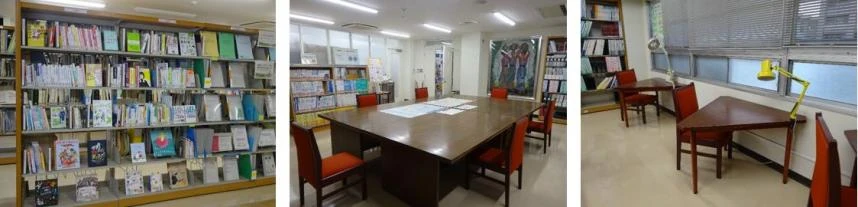 かなテラス 資料・交流コーナーの書架と閲覧席
