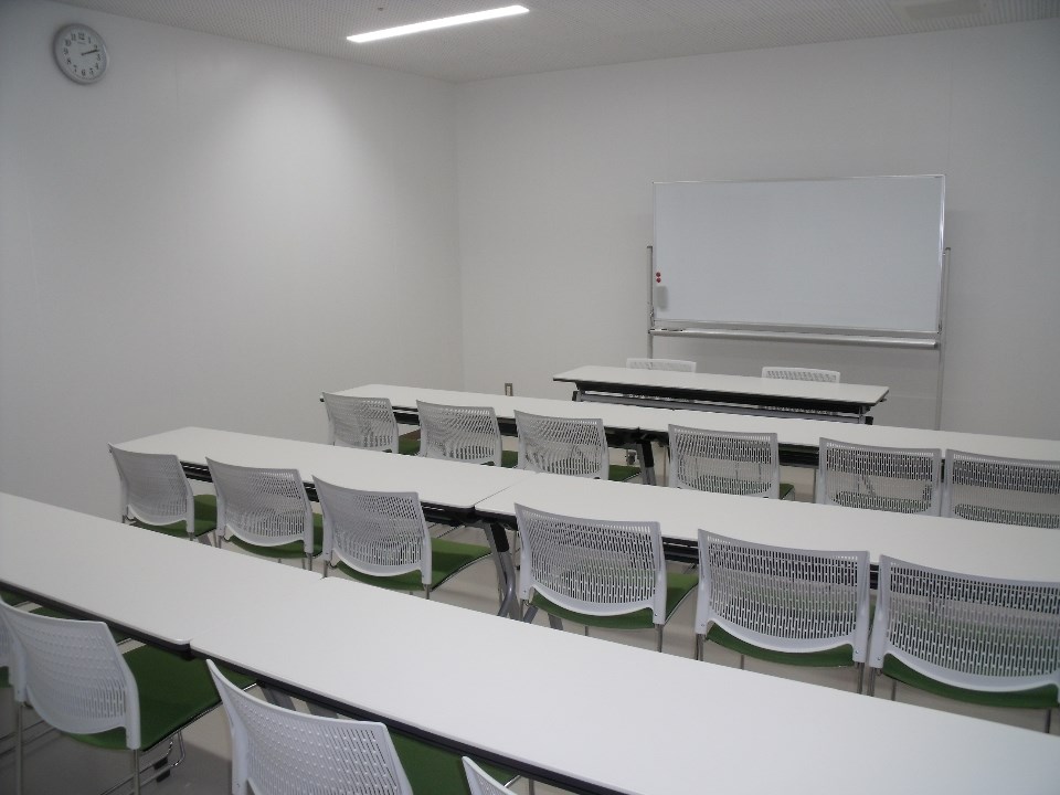 佐賀市青少年センター 小会議室