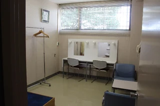 行田市産業文化会館（ベルプラス） 第2化粧室（2名用）