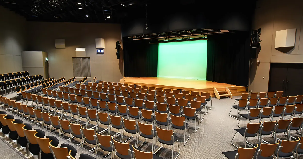 真岡市民会館（KOBELCO 真岡いちごホール） 真岡市民会館（KOBELCO 真岡いちごホール）館内