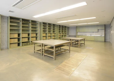 黒部市国際文化センターコラーレの創作室1