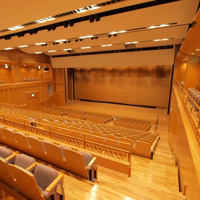 静岡市東部勤労者福祉センター（清水テルサ） hall700