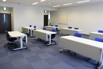 刈谷市中央生涯学習センター 505講座室（パソコン研修室）