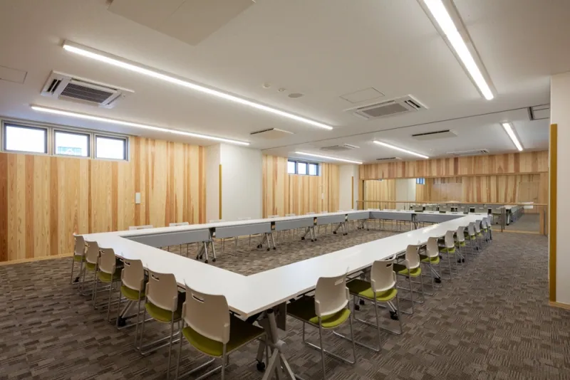 蟹江町多世代交流施設（泉人（せんと）） 多目的室2