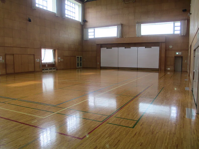 泉区松森市民センター ホール