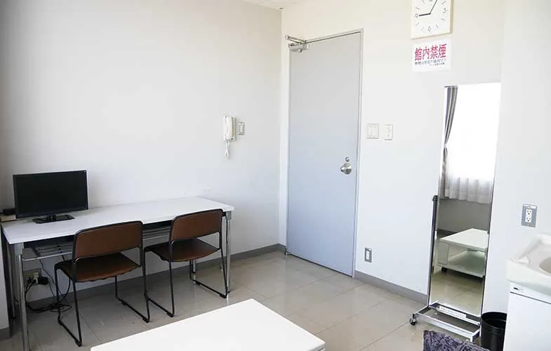 やしろ国際学習塾 楽屋3