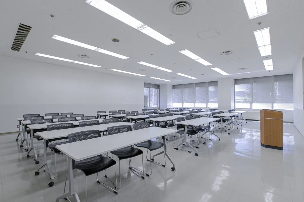 滋賀県立文化産業交流会館 会議室