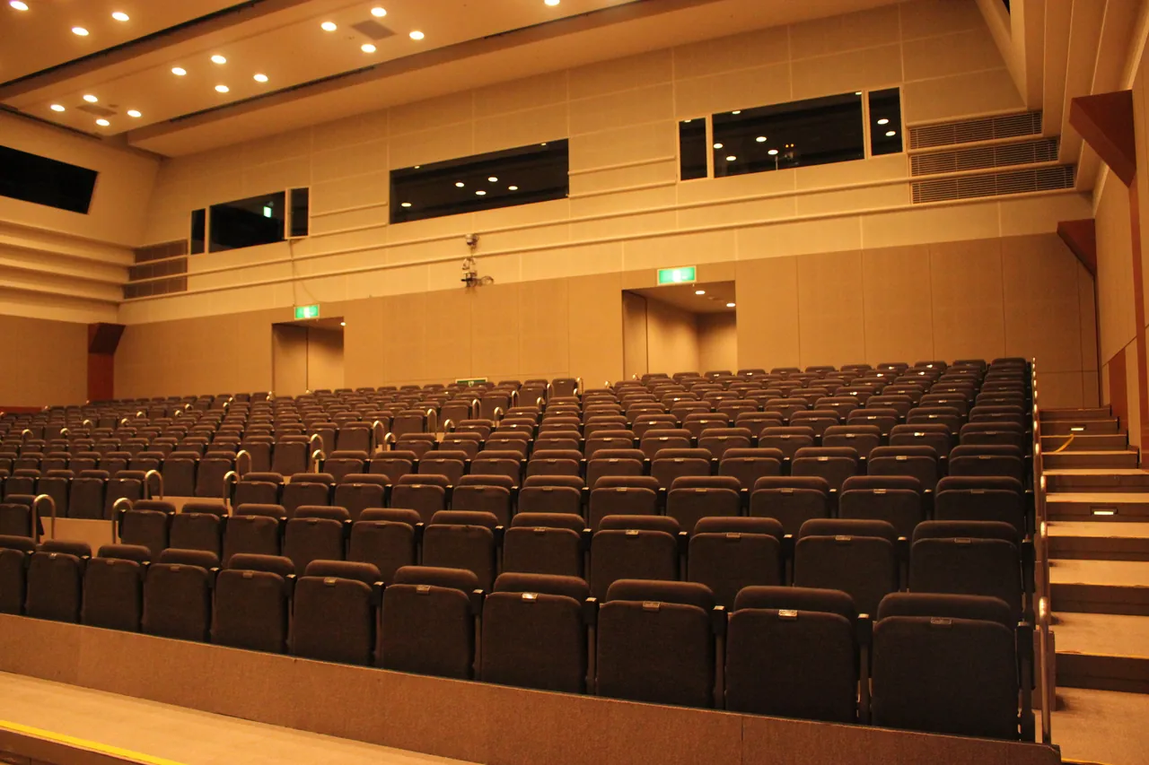 新潟市民プラザ img_9550.jpg