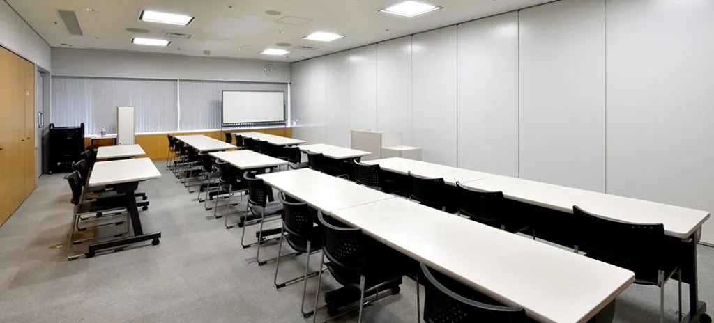 仙台市中小企業活性化センター セミナールーム1