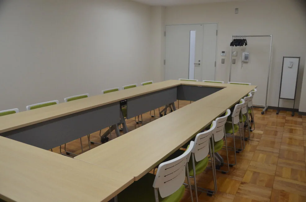 静岡県医療健康産業研究開発センター 小会議室