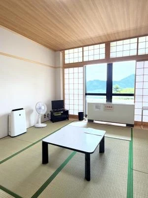 愛知県奥三河総合センター 改修後の宿泊室