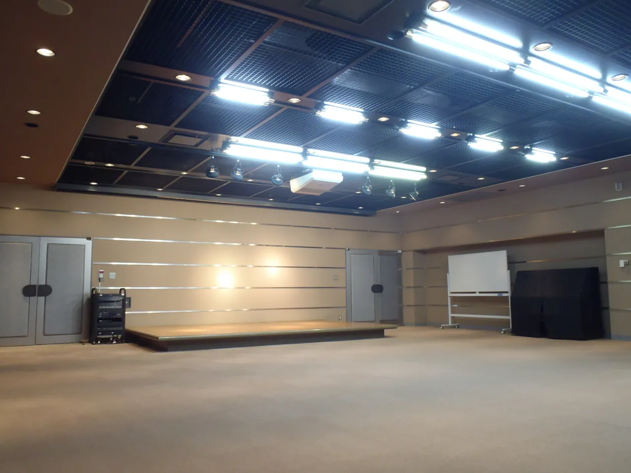 岡山市灘崎文化センター 館内の施設
