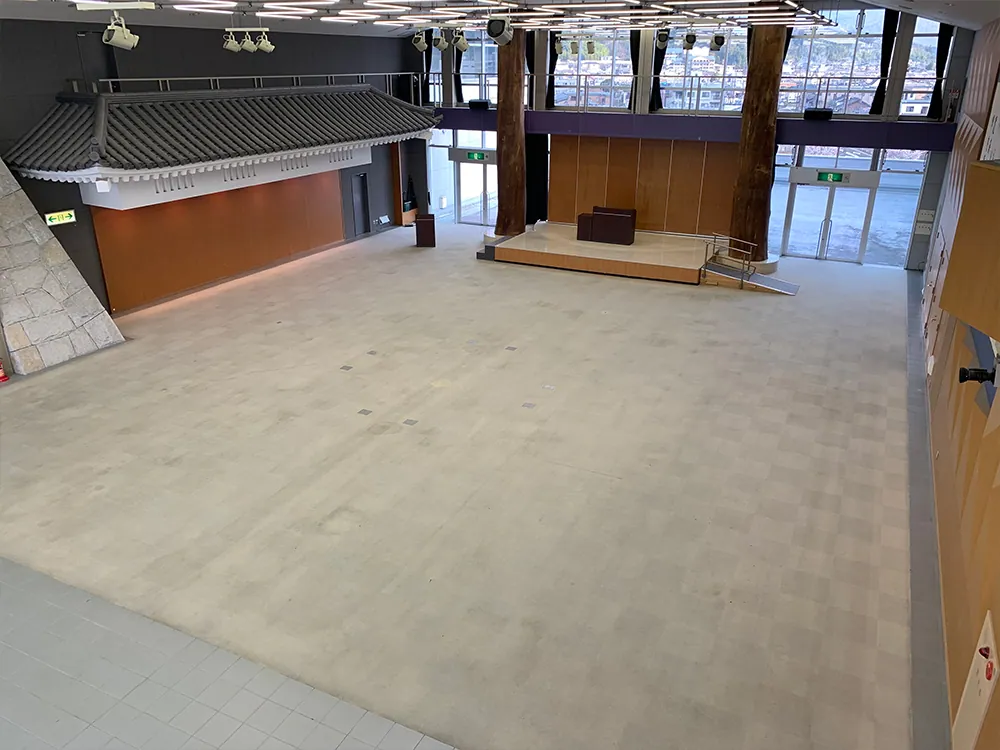 南丹市国際交流会館 イベントホール