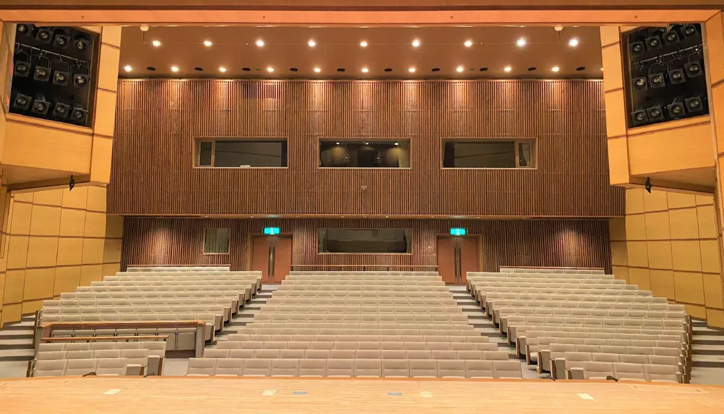 ひたちなか市文化会館 施設案内小ホール