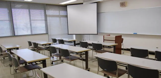 中小企業産業大学校 第2演習室