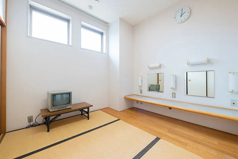 プラザイースト プラザイースト 第3楽屋