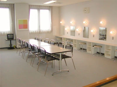 矢巾町田園ホールの楽屋3