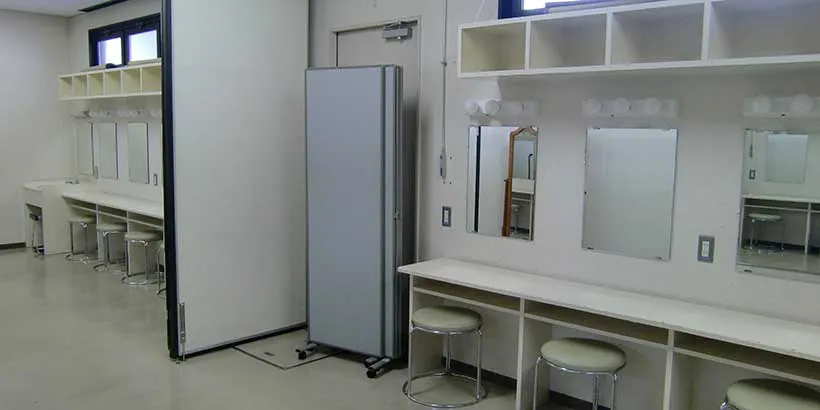 天白文化小劇場 楽屋