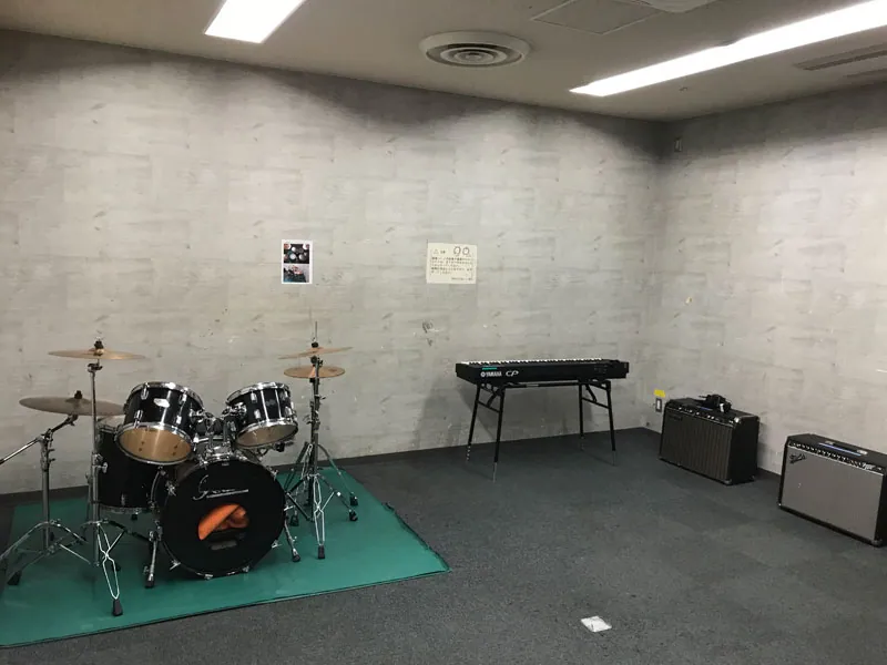 箕面市中央生涯学習センター 音楽室（小）