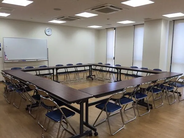 乙川交流センターニコパル 会議室2