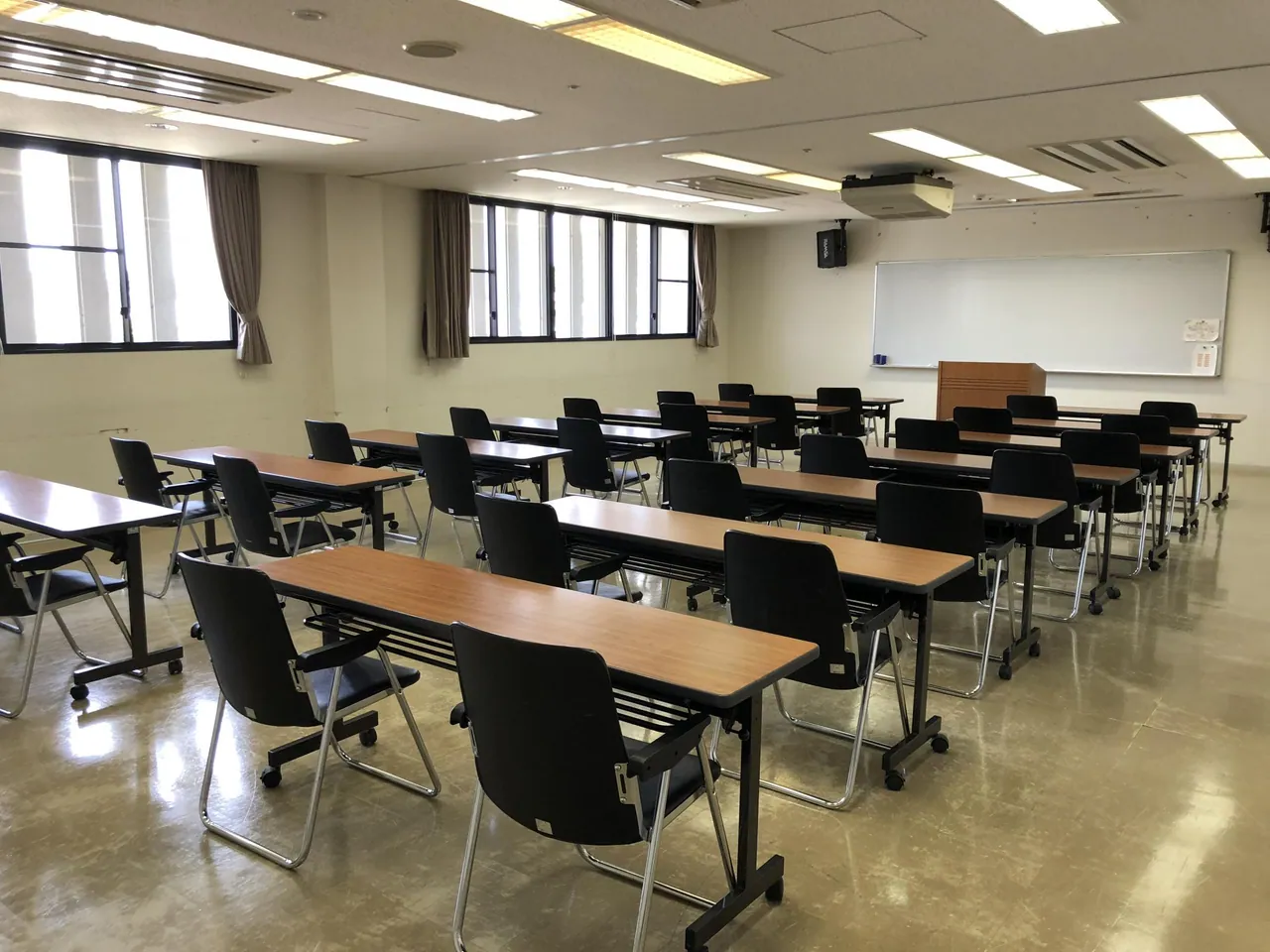 那須町文化センター（那須公民館） 研修室