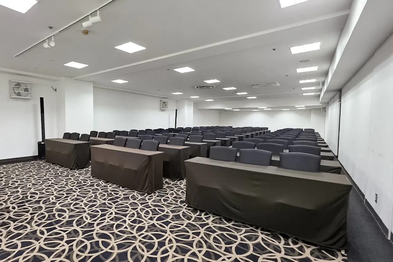 TKPガーデンシティPREMIUM札幌大通 ホール6D