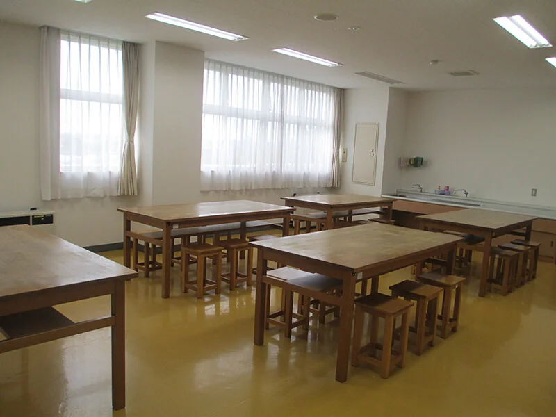 泉区松森市民センター 工作室