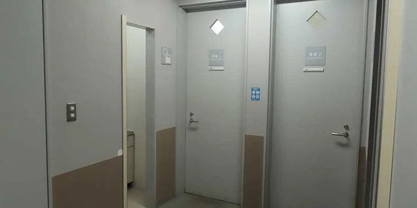 名東文化小劇場 楽屋前