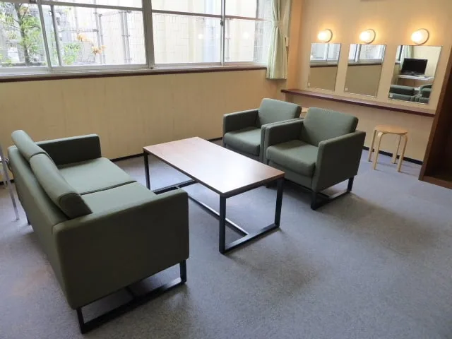 鳥取市民会館 出演者控室1