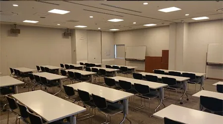 文化パルク城陽 会議室のテーブル配置例 D