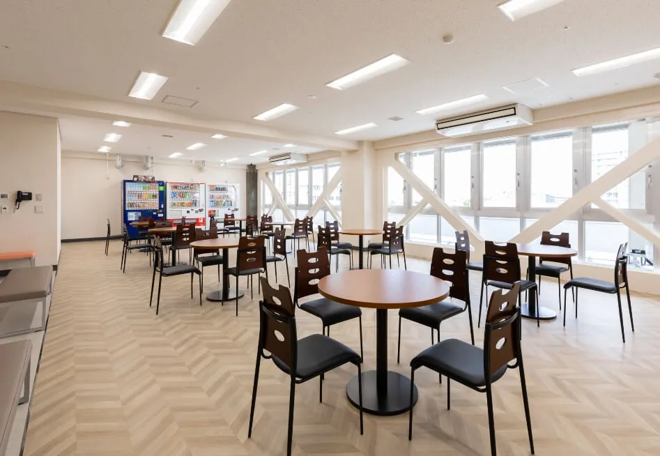 浜松市総合産業展示館 ラウンジ