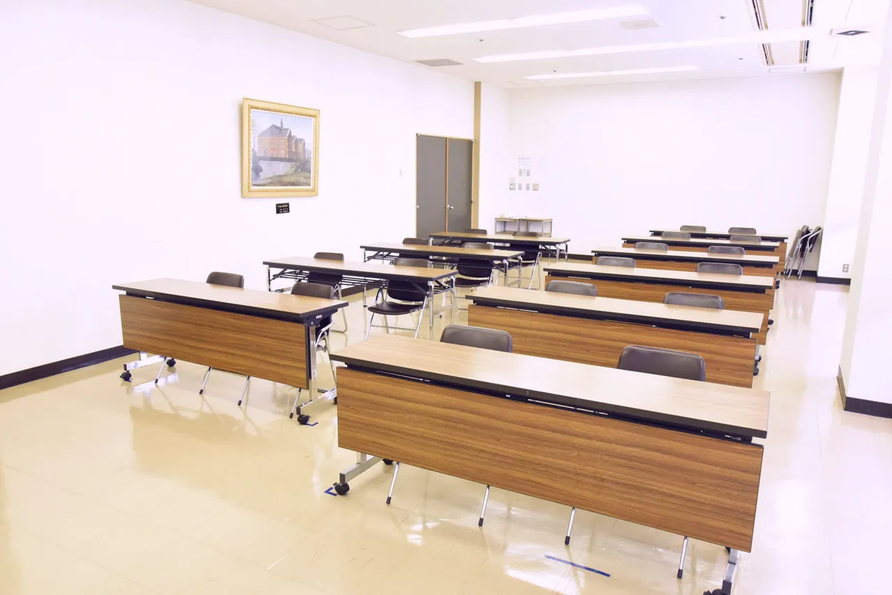 御坊市民文化会館 練習室3内観