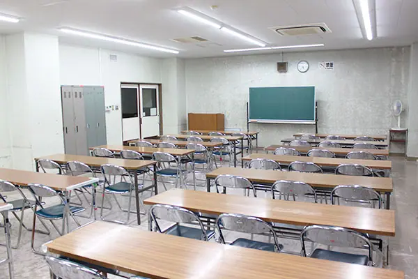 高洲コミュニティセンター 講習室2