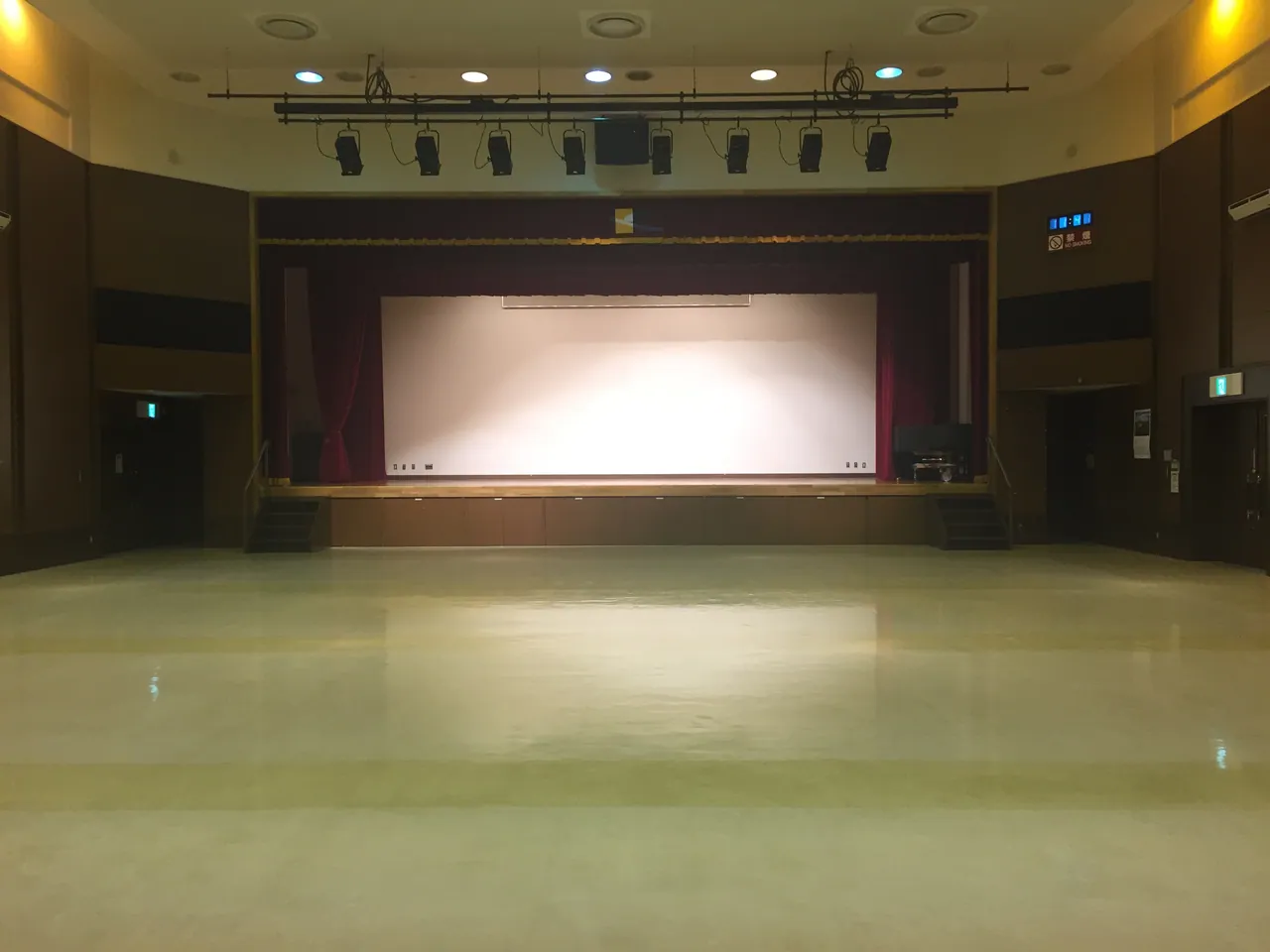札幌市清田区民センター 区民ホール 1枚目の写真