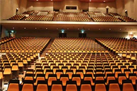 高知県立県民文化ホール オレンジホールの客席
