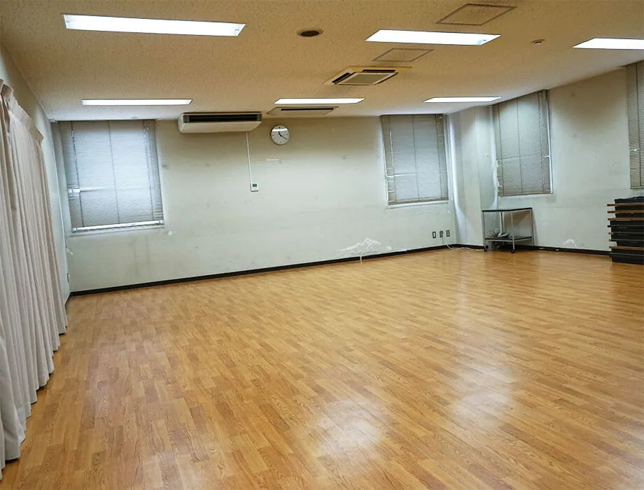 スペースU古河 会議室8内観