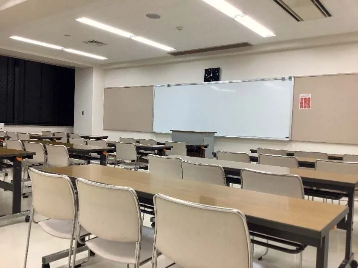 広島市男女共同参画推進センター 研修室1