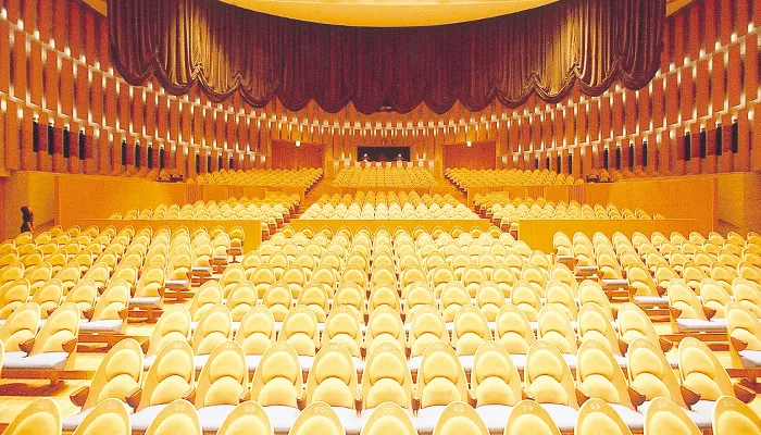 田原本青垣生涯学習センター 弥生の里ホールの客席