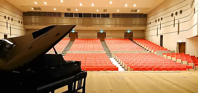 中之条町文化会館（バイテック文化ホール） 大ホールの写真